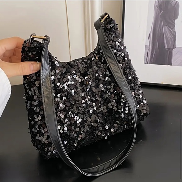 New Black Sequin Small Shoulder Bag - Picture 2 of 4